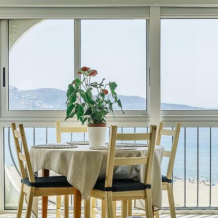 Karina D-Luxe Apartment Емпуриабрава Екстериор снимка